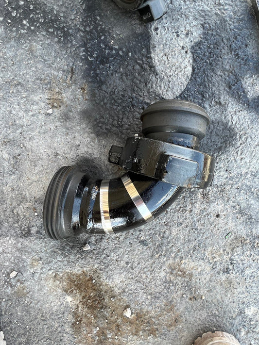 Double Cushion Elbow – 3" FIG 1502 Male (Wing) x 3" FIG 1502 Female (Thread) | Sour Service (H2S)
